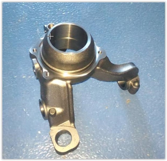 AKS TASIYICI ARKA SAG DUSTER 4X4