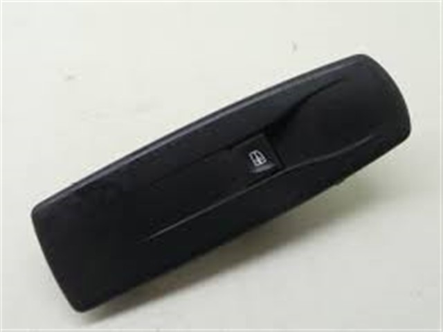 YOLCU TARAFI CAM KUMANDA PANEL