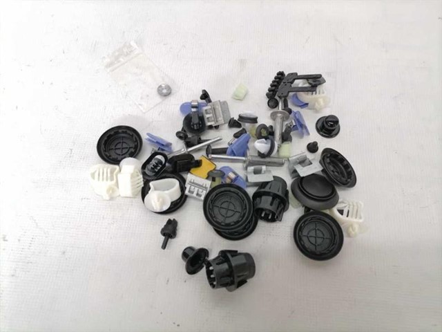 BAGAJ KAPAK AGRAF TAKIMI