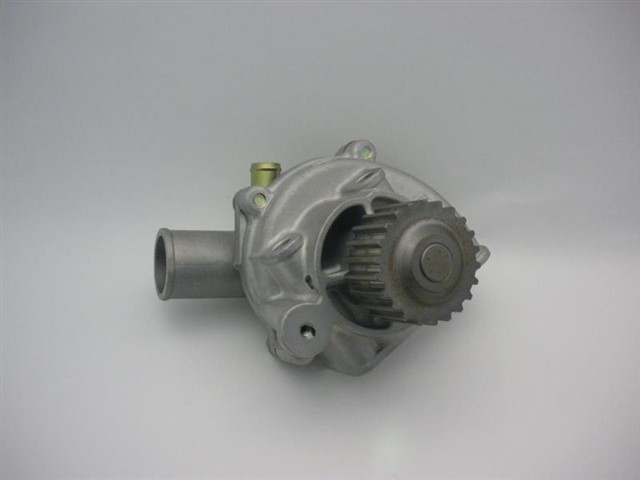 DEVIRDAIM SU POMPASI KIA BESTA SPORTAGE / MAZDA 626 E2200 / SUZUKI VITARA KOMPLE ALT KAPAGI USTUNDE