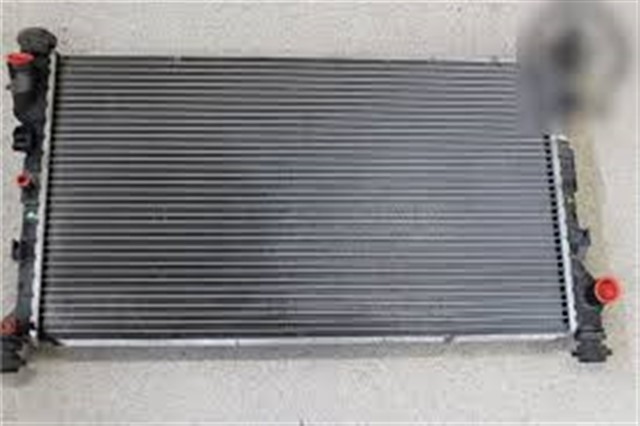 RADYATOR TRANSIT CONNECT 90 1.8 TDCI