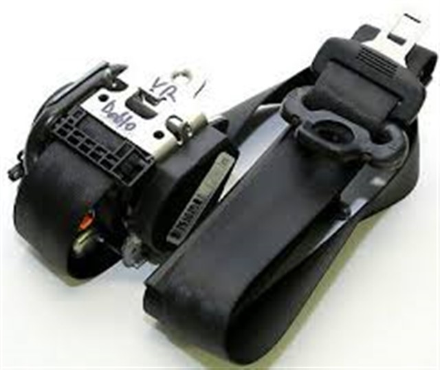 EMNIYET KEMERI ON SAG DBY