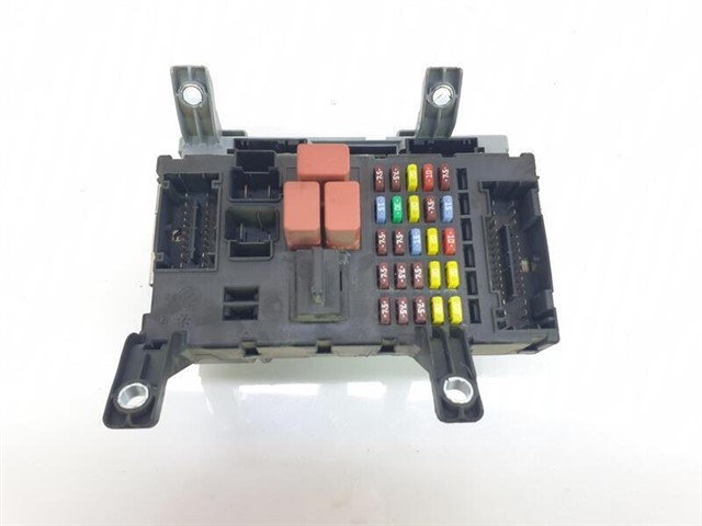 SIGORTA KUTUSU LINEA PUNTO 1.3 JTD 08