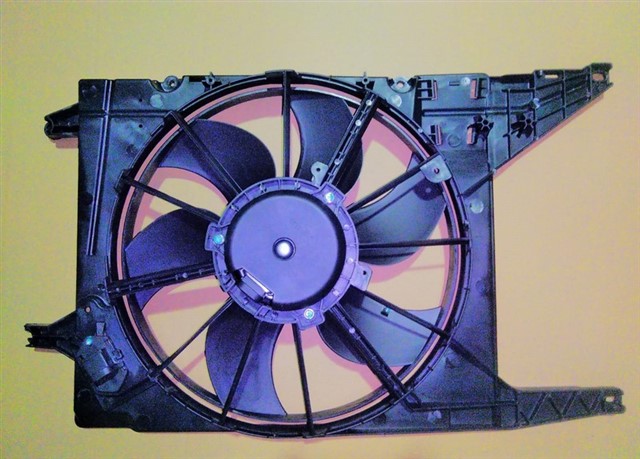 FAN MOTORU DAVLUMBAZLI DACIA LOGAN 06 SANDERO 08