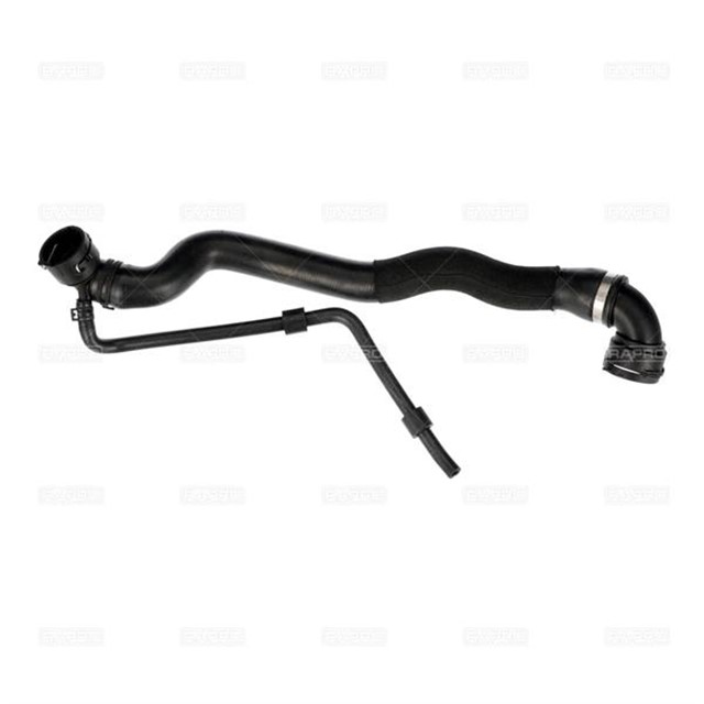 RADYATOR UST HORTUMU AUDI A3 1.8 TFSI