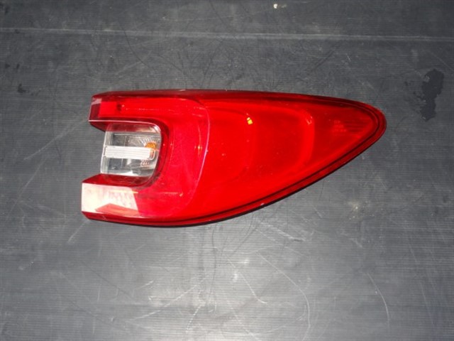 ARKA SAG STOP LAMBASI LEDLI RENAULT KADJAR 15