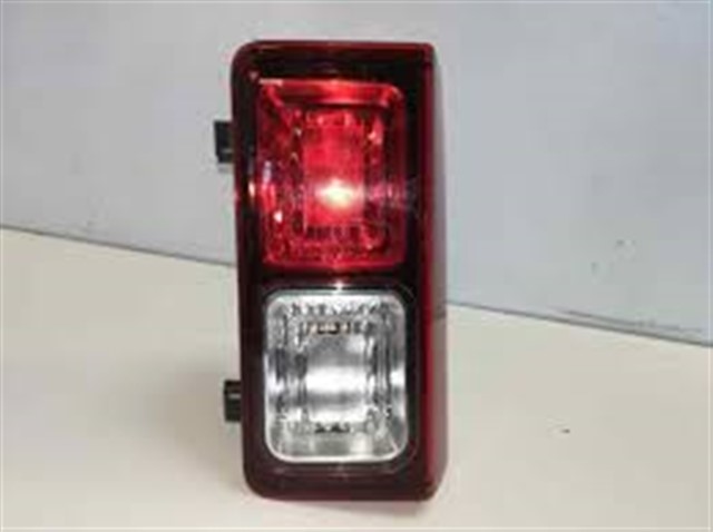 ARKA REFLEKTOR SOL ALT STOP RENAULT TRAFIC III