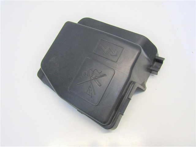 SIGORTA KUTUSU UST KAPAK CLIO IV - CAPTUR