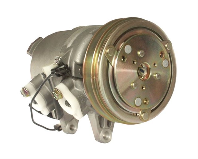 KOMPRESOR TERRANO II 2.7 DIESEL TURBO 4X4