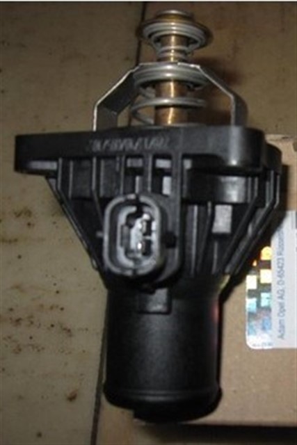 TERMOSTAT ASTRA J 10 15 MOKKA 12 INSIGNIA A 08 17 ZAFIRA C 11 1.6 A16 - B16XER A18XER A16LET A16XER A18XER 105C