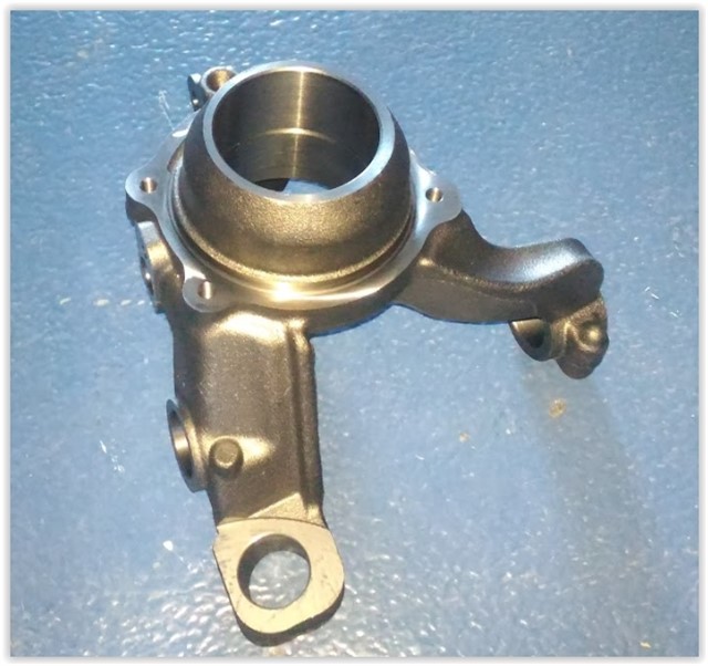 AKS TASIYICI ARKA SOL DUSTER 4X4