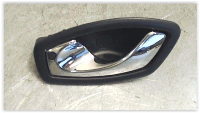 X ARKA KAPI IC ACMA KOLU SOL CAPTUR - TRAFIC III - LGN III ARKA KAPI CEKME KOLU