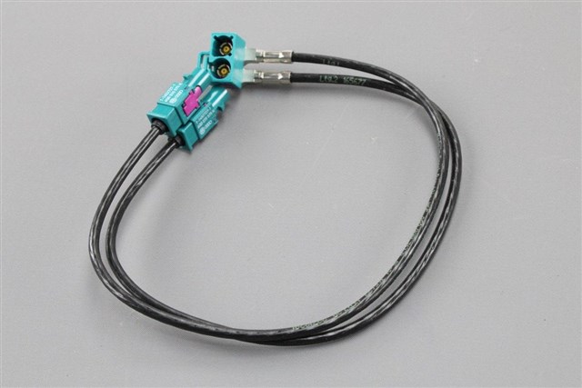 ANTEN KABLOSU IKILI HAT PASSAT - AMAROK - A3 - A4 - A6 - Q7 - SUPERB 04 - 