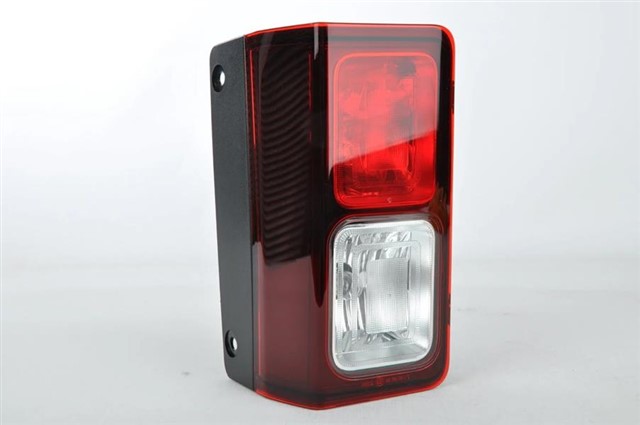 ARKA SIS LAMBASI SAG TRAFIC 3 - OPEL VIVARO