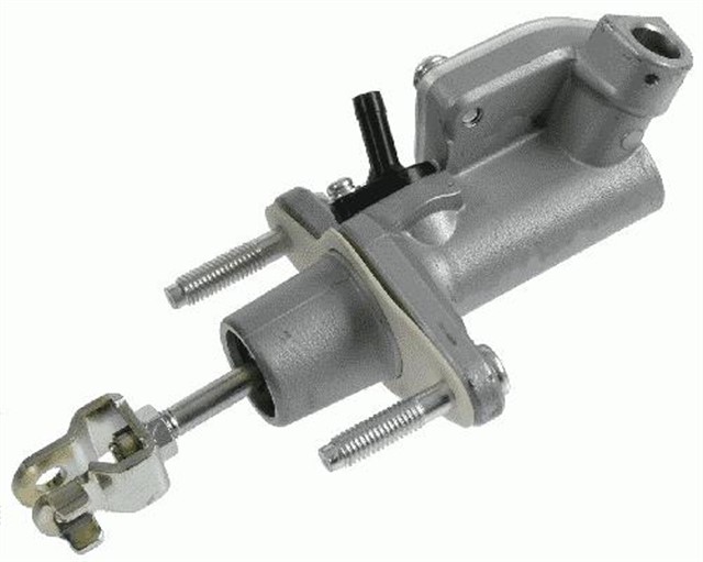 CLUTCH MASTER CYLINDER