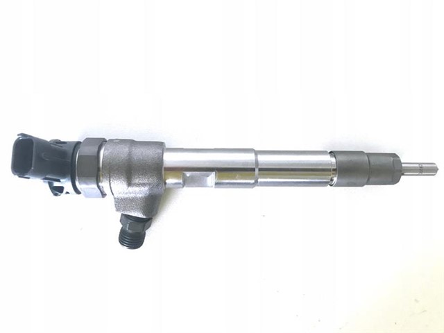 ENJEKTOR RENAULT MEGANE IV 18 CLIO V 19 CAPTUR II 20 EXPRESS 21 KADJAR 18 DUSTER II 18 SANDERO II 18 DOKKER 18 1.5 BLUE DCI K9K E6