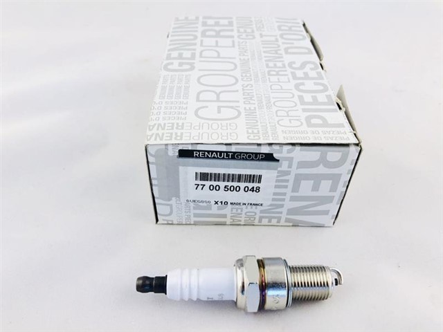 BUJI TWINGO 1.2 93 - 96 R9 1.4 89 TRAFIC 1.6 80 - 86