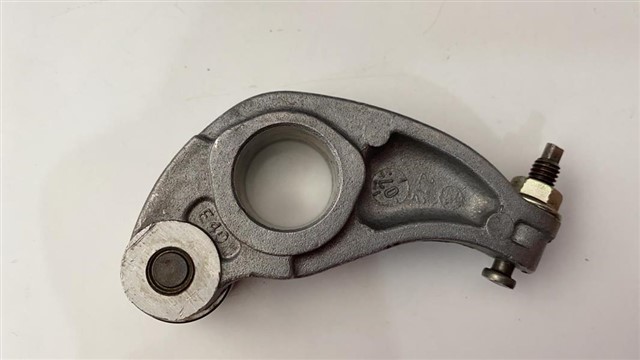 KULBUTOR BASKI PARMAGI RENAULT CLIO II 98 05 CLIO SYMBOL I 00 KANGOO 97 SYMBOL II 08 14 1.4 E7J / K7J  OEK oto yedek parça