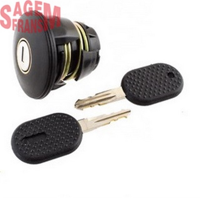 BENZIN DEPO KAPAGI UNO 70 KILITLI