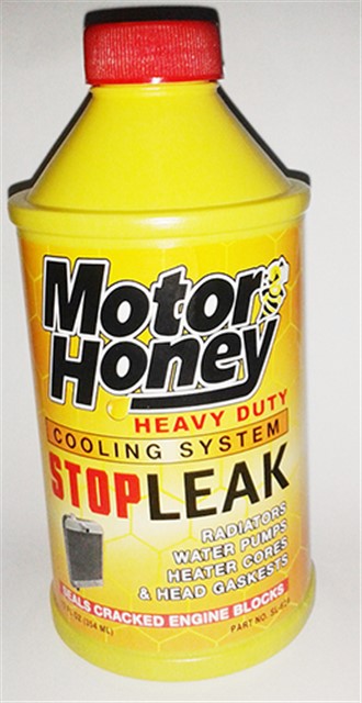 RADYATOR CATLAK ILACI 300ML. SIVI ANTIFRIZ UYUMLU STOPLEAK U.S.A. KOLISI 24 ADET