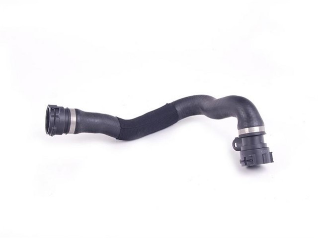 RADYATOR ALT HORTUMU E39 95 04  YTT oto yedek parça