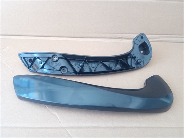 KAPI IC CEKME KOLU SOL MEGANE 3 - FLUENCE KOMPLE: ALT YUVA VE DIS KAPAGI SET KOLCAGI DIS