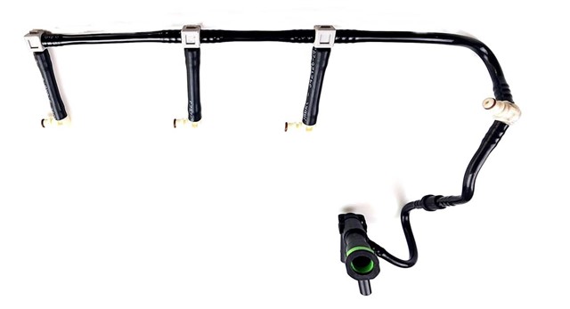 ENJEKTOR GERI DONUS BORUSU RENAULT MEGANE II 02 MEGANE III 09 SCENIC III 09 LAGUNA III 07 15 FLUENCE 09 CLIO III 05 1.5DCI