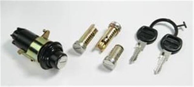 KAPI 4LU KILIT SET 88/99 D.S M131