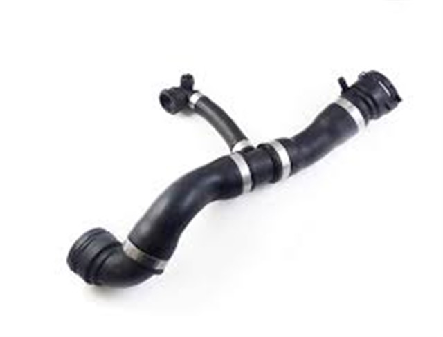 RADYATOR HORTUMU UST E81