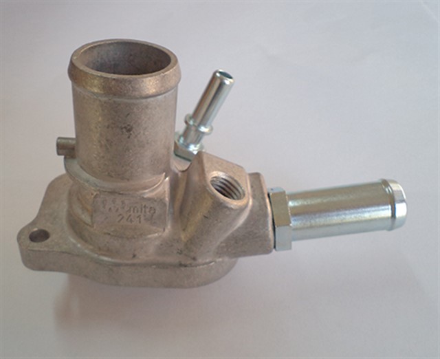 TERMOSTAT KOMPLE ALBEA - DOBLO - LINEA - PUNTO - IDEA - BRAVO - 500 - MUSA - YPSILON 1.4 BENZINLI MUSURSUZ 87 C