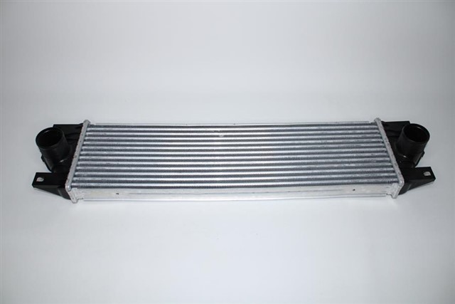 TURBO RADYATORU MASTER II MOVANO 2.5DCI - 2.8