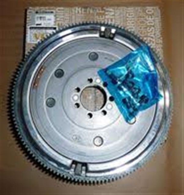 VOLANT RENAULT MEGANE III 09 SCENIC III 09 CAPTUR I 13 TALISMAN 15 MEGANE IV 15 CLIO IV 12 DUSTER 13 EDC 1.5DCI K9K