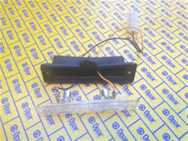 PLAKA LAMBASI M131 DKS