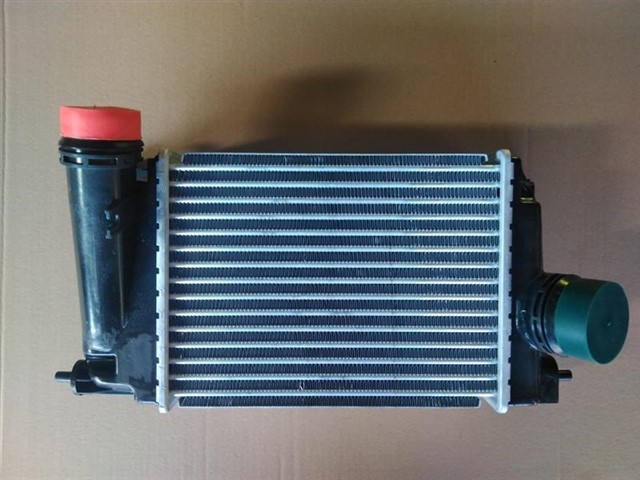 TURBO RADYATORU INTERCOOLER MGN IV - KADJAR - TALISMAN - SCENIC - QASHQAI 1.5DCI - XTRAIL 1.6 64X217.9X282