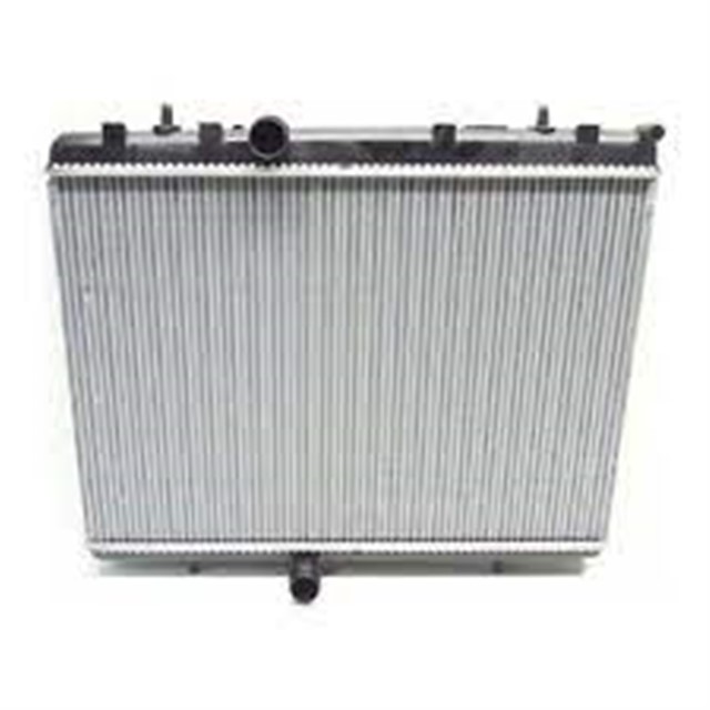 RADYATOR 307 - 407 - C4 - C5 - BERLINGO - PARTNER1.6 - 1.8 - 2.0 HDI AC KLIMASIZ MEK 380X552X26
