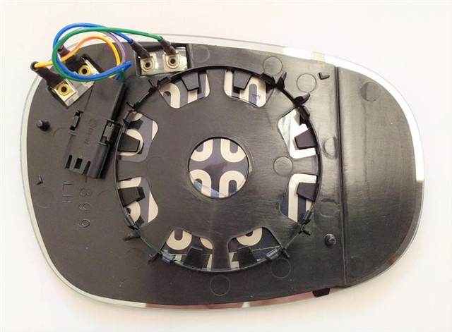 DIS DIKIZ AYNA CAMI ISITMALI ASFERIK MAVI CAM SOKETLI TIP 4 PINSOL 3 SERISI E90 - 1 SERISI E87 08 - 12