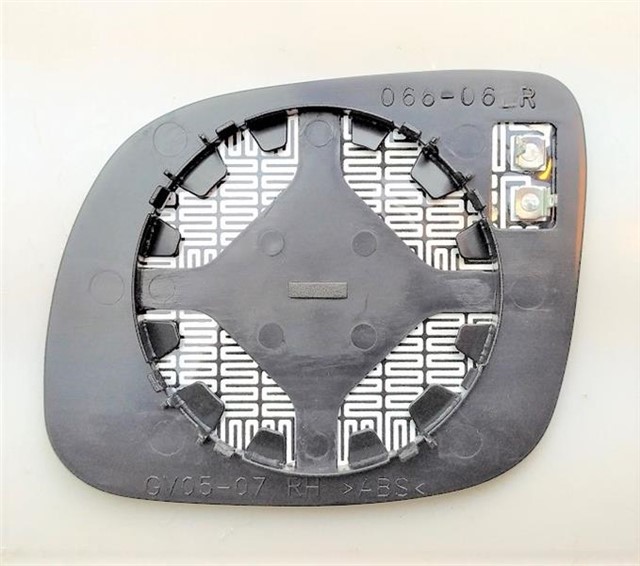 DIS DIKIZ AYNA CAMI ISITMALI KUCUK TIP SAG OCTAVIA