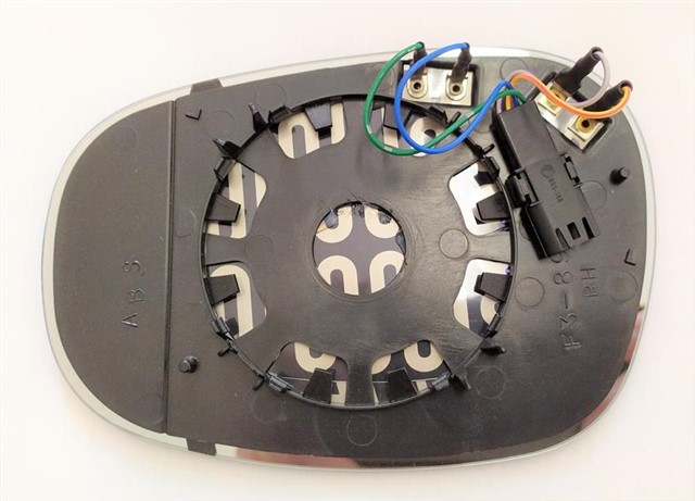 DIS DIKIZ AYNA CAMI ISITMALI ASFERIK MAVI CAM SOKETLI TIP 4 PIN SAG 3 SERISI E90 - 1 SERISI E87 08 - 12