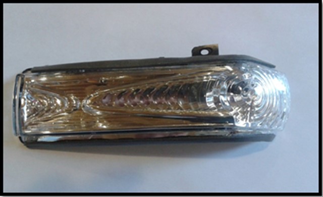 DIS DIKIZ AYNA SINYALI SOL DOBLO III