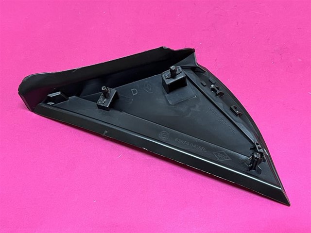 AYNA KENAR PLASTIK SAG SIYAH MEGANE IV