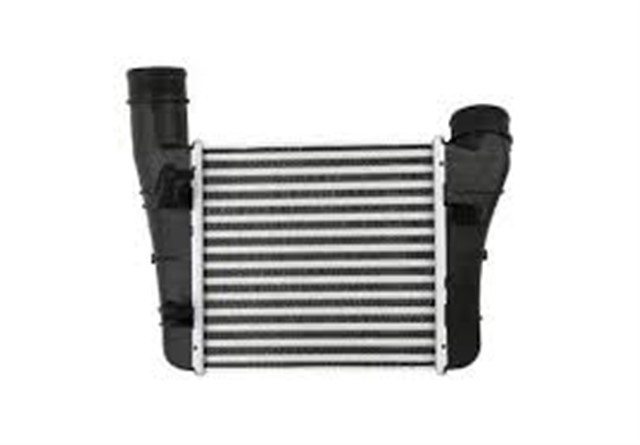 TURBO RADYATORU AUDI A4 2000 2004