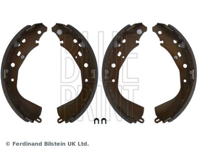 FREN PABUCLARI TAKIMI HILUX VIII HILUX VIII 4X4