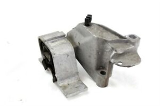 MOTOR KULAGI SAG UST