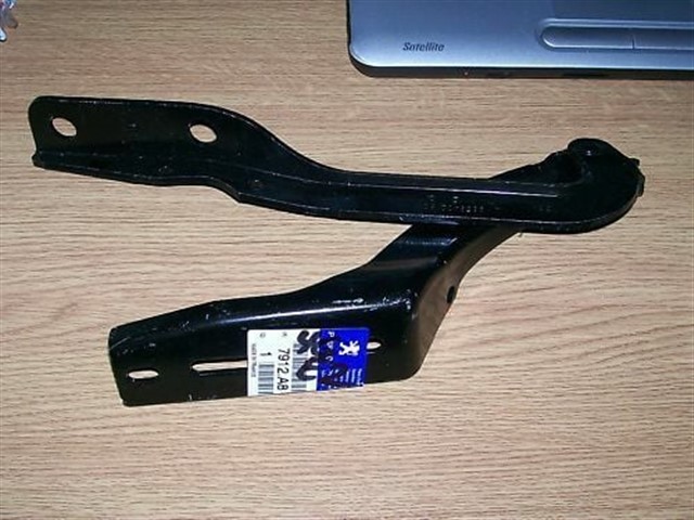 KAPUT MENTESE 307 SAG