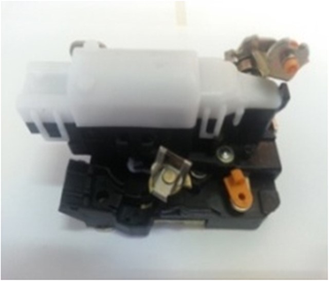 KAPI KILIDI ON SAG MOTORLU MASTER 01 - 14 IVECO DAILY III - IV - V 01 - 14