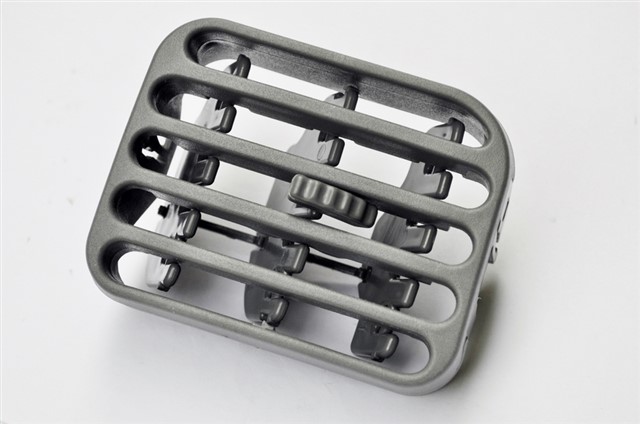 HAVALANDIRMA IZGARASI GRI SAG CLIO 2 2004 - 2009