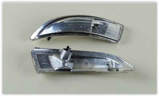 DIS DIKIZ AYNA SINYALI SOL FIESTA 08 17 B - MAX 14 17