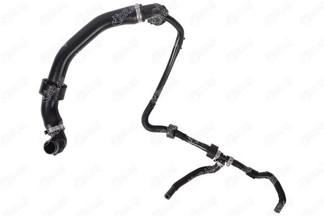 RADYATOR UST HORTUMU V.W. PASSAT VIII 2.0 TDI