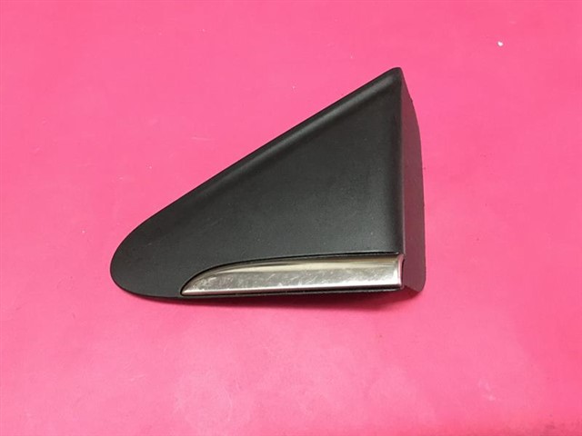 AYNA BAKALITI ON CAMURLUK / AYNA ARASI BAKALITI NIKELAJLI SOL CLIO IV