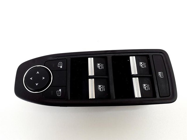 ON SOL CAM ACMA DUGMESI VE AYNA KUMANDA PANELI RENAULT CLIO V 19 CAPTUR II 20 KROM